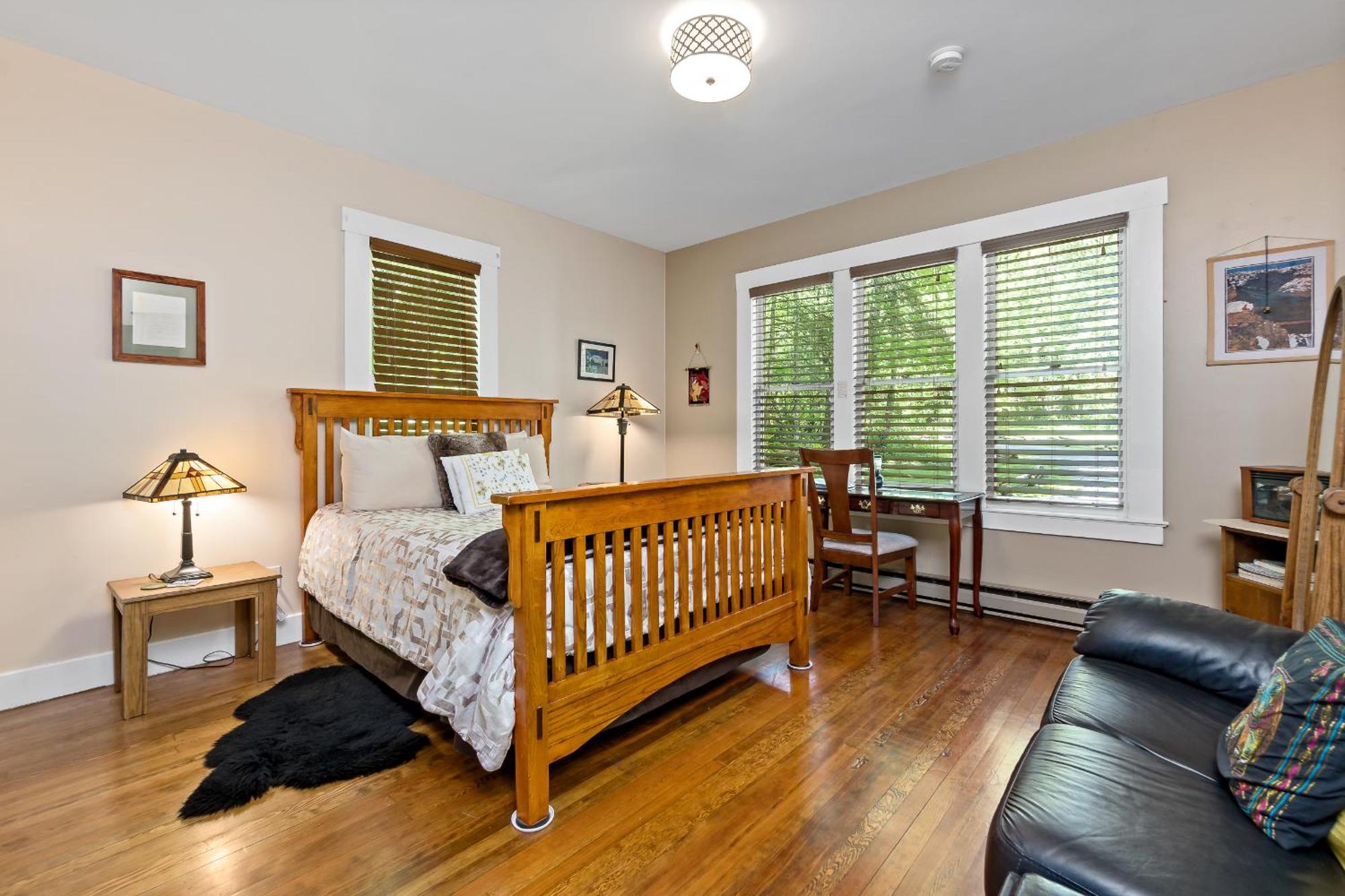 Mountain Meadows Inn & Chalet Suites Ashford Luaran gambar