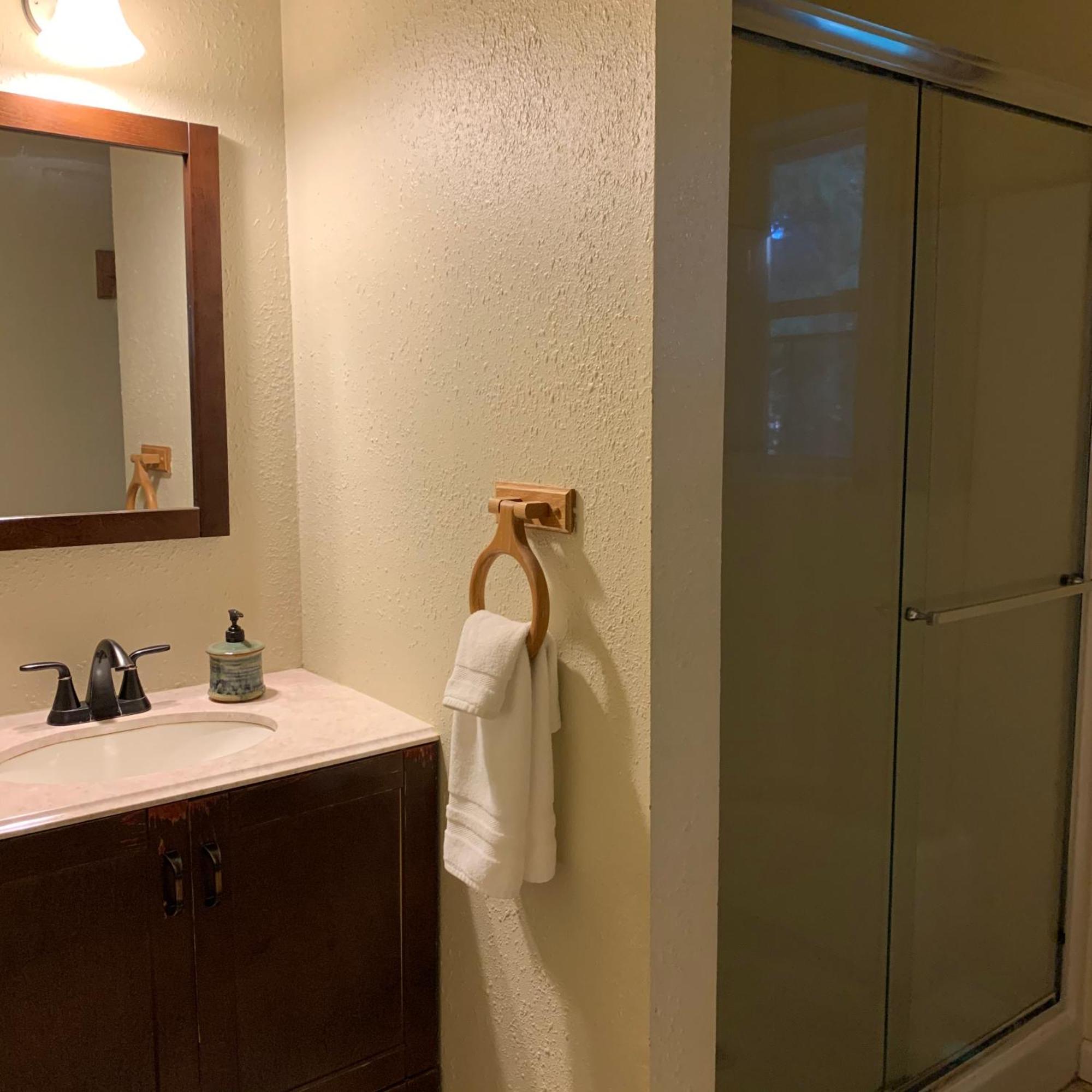 Mountain Meadows Inn & Chalet Suites Ashford Luaran gambar