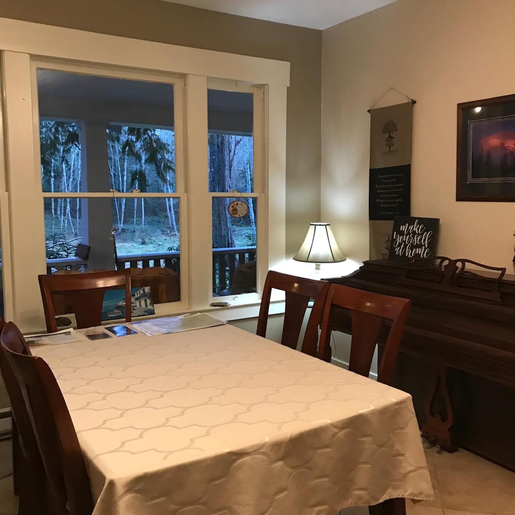 Mountain Meadows Inn & Chalet Suites Ashford Luaran gambar